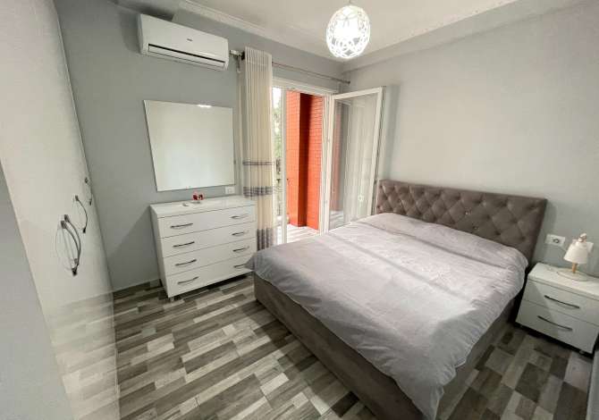 Shtepi me qera Apartament ne Tirane, 1+1, Mobilimi E mobiluar, Pagesa 500  Euro.