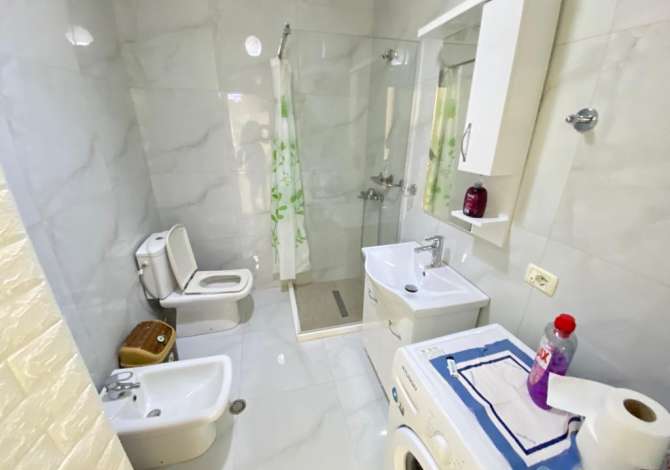Shtepi me qera Apartament ne Tirane, 1+1, Mobilimi E mobiluar, Pagesa 500  Euro.