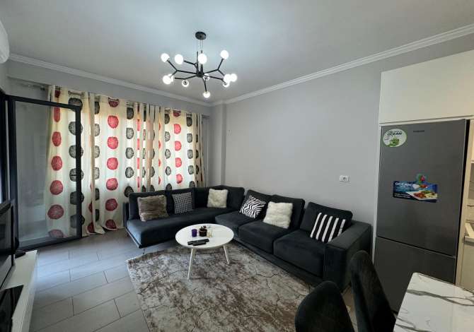 Shtepi me qera 1+1 ne Tirane - 450 Euro