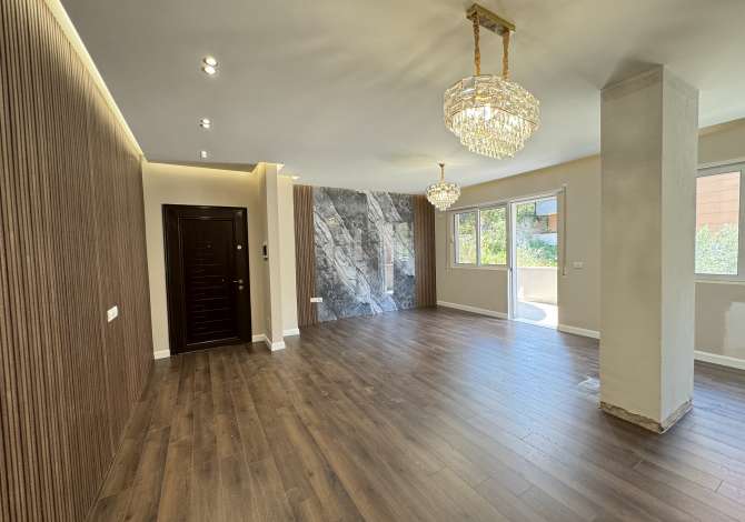Shtepi ne shitje 2+1 ne Tirane - 210,000 Euro