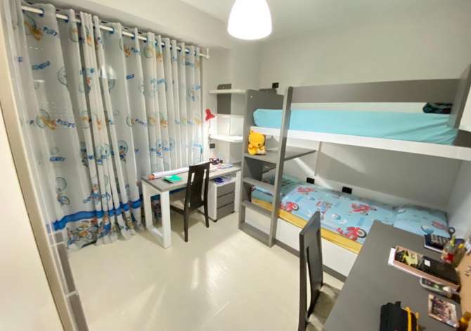 Shtepi me qera Apartament ne Tirane, 2+1, Mobilimi E mobiluar, Pagesa 550  Euro.