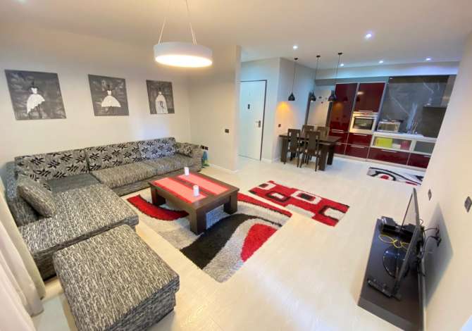 Shtepi me qera 2+1 ne Tirane - 550 Euro