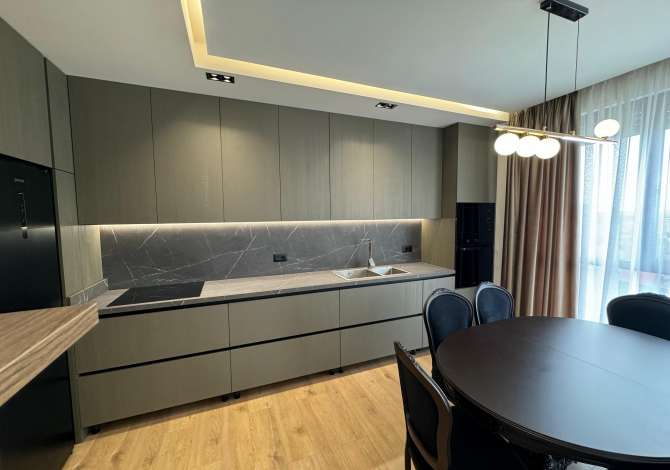 Shtepi me qera 2+1 ne Tirane - 650 Euro