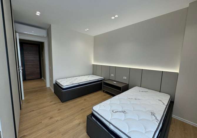 Shtepi me qera Apartament ne Tirane, 2+1, Mobilimi E mobiluar, Pagesa 650  Euro.