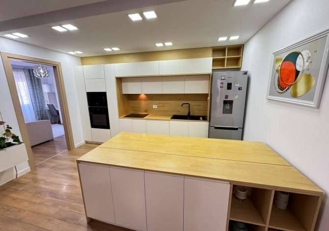 Shtepi me qera 2+1 ne Tirane - 800 Euro