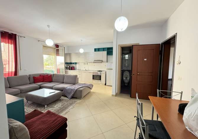 Shtepi me qera 2+1 ne Tirane - 650 Euro