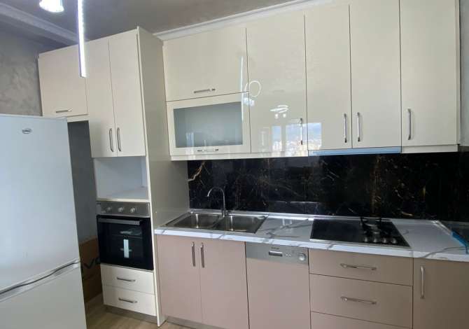 Shtepi me qera 2+1 ne Tirane - 600 Euro