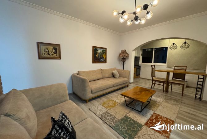 Shtepi me qera 1+1 ne Tirane - 550 Euro