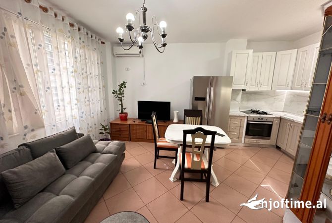 House for Rent 2+1 in Tirana - 950 Euro