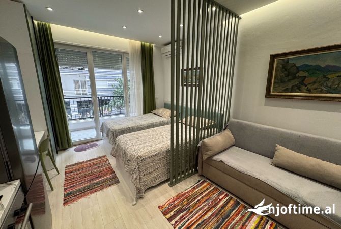 Shtepi me qera Garsoniere ne Tirane - 450 Euro
