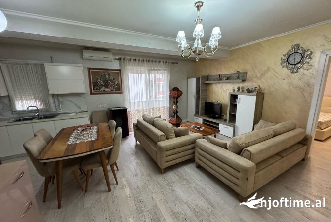 Shtepi me qera 1+1 ne Tirane - 500 Euro