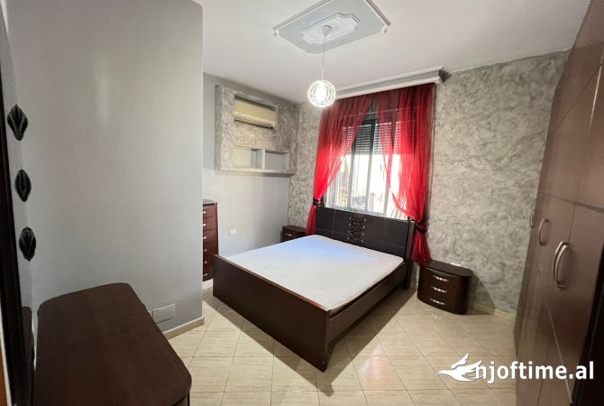 Shtepi me qera Apartament ne Tirane, 2+1, Mobilimi E mobiluar, Pagesa 58,000  Leke.