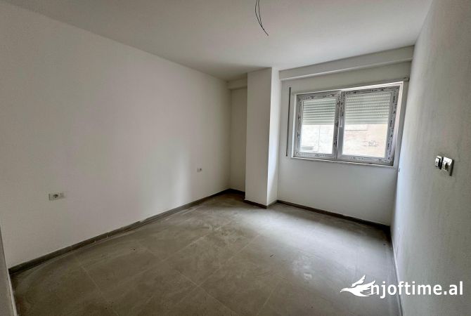 Shtepi me qera 1+1 ne Tirane - 600 Euro