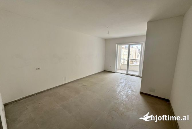 Apartment for rent in Tirana 1+1, Emty