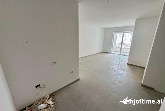 Shtepi me qera 1+1 ne Tirane - 600 Euro