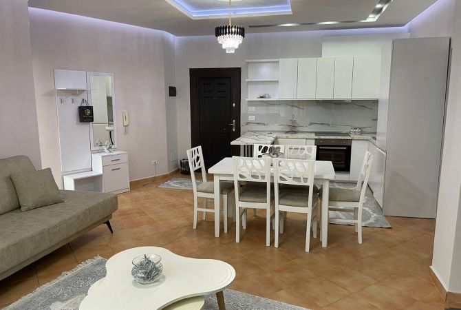 Shtepi me qera 1+1 ne Tirane - 600 Euro