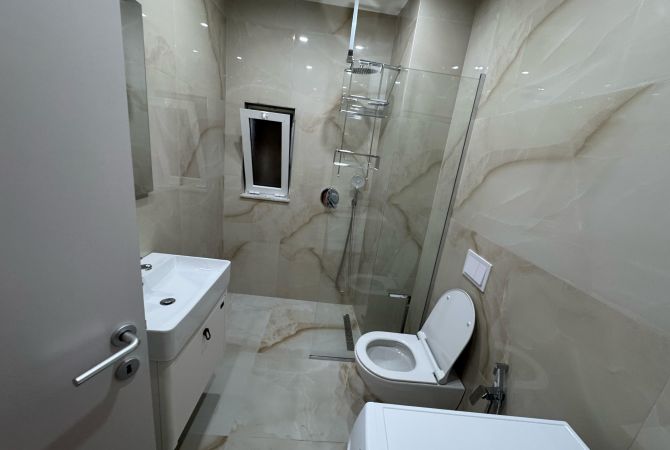 Shtepi me qera Apartament ne Tirane, 3+1, Mobilimi E mobiluar, Pagesa 700  Euro.