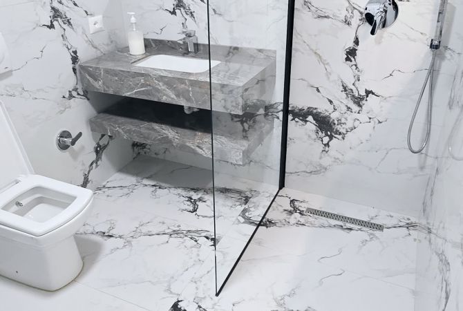 Shtepi me qera Apartament ne Tirane, 3+1, Mobilimi E mobiluar, Pagesa 1,100  Euro.