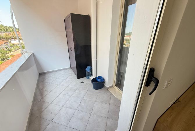 Shtepi me qera Apartament ne Tirane, 1+1, Mobilimi E mobiluar, Pagesa 350  Euro.