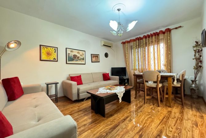 Shtepi ne shitje 2+1 ne Tirane - 165,000 Euro