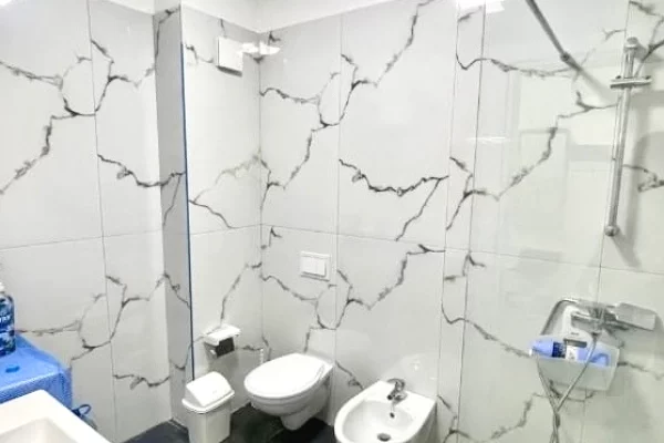 Appartamento in affitto a Tirana 1+1, Arredato