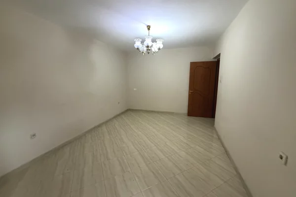 Shtepi me qera 3+1 ne Tirane - 500 Euro