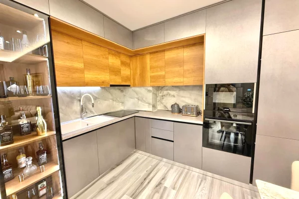 Shtepi me qera 2+1 ne Tirane - 650 Euro