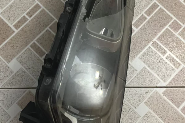 🔵 Shitet fener i majtë Hyundai Ioniq 3 Electric 2020 – OKAZION