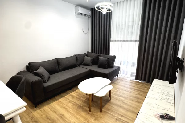 Shtepi me qera 1+1 ne Tirane - 450 Euro