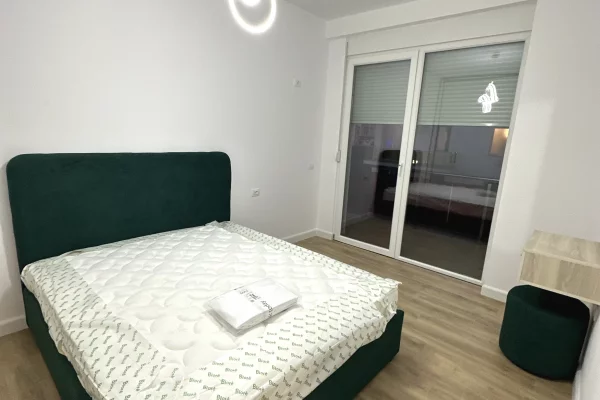 Shtepi me qera 1+1 ne Tirane - 450 Euro