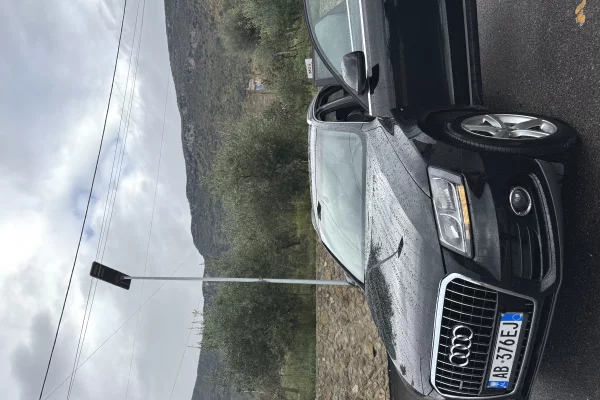 Auto in Vendita a Valona - 15,000 Euro