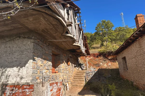 Shtepi ne shitje 1+1 ne Pogradec - 170,000 Euro