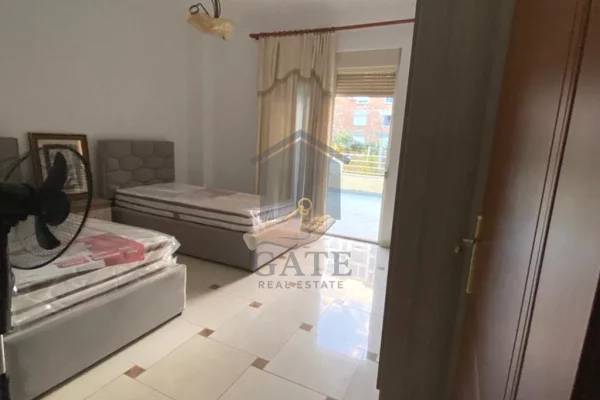 Shtepi me qera 3+1 ne Durres - 480 Euro