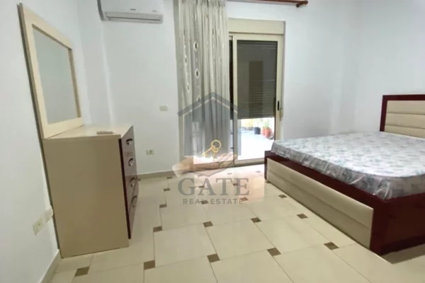 Shtepi me qera 3+1 ne Durres - 480 Euro