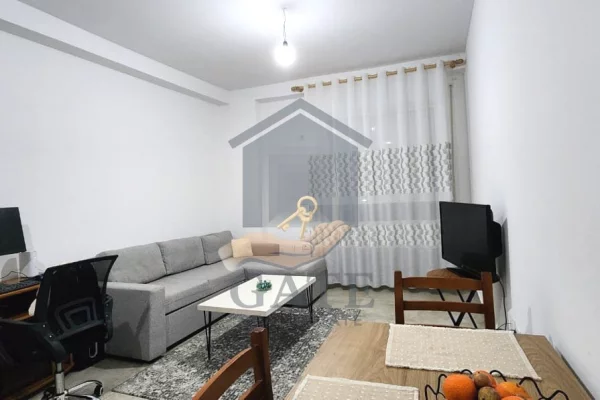 Shtepi me qera Apartament ne Durres, 2+1, Mobilimi E mobiluar, Pagesa 320  Euro.