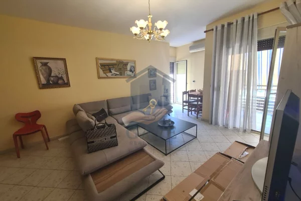 Casa in vendita 2+1 a Durazzo - 91,000 Euro