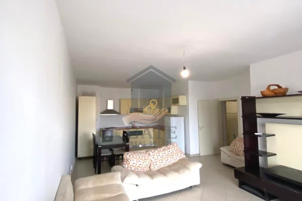 Shtepi me qera 1+1 ne Durres - 350 Euro