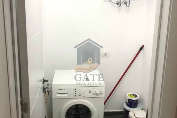 Shtepi ne shitje Apartament ne Durres, 2+1, Mobilimi E mobiluar, Pagesa 300,000  Euro.