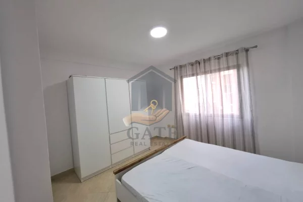 Shtepi me qera Apartament ne Durres, 1+1, Mobilimi E mobiluar, Pagesa 280  Euro.