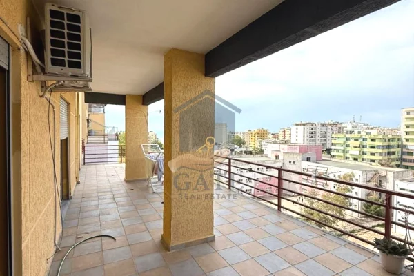 Shtepi ne shitje 2+1 ne Durres - 165,000 Euro