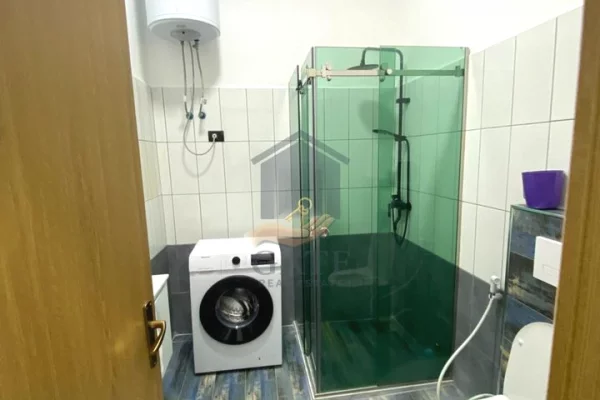 Shtepi ne shitje 2+1 ne Durres - 105,000 Euro