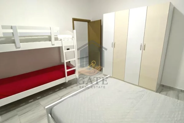 Shtepi ne shitje Apartament ne Durres, 2+1, Mobilimi E mobiluar, Pagesa 105,000  Euro.