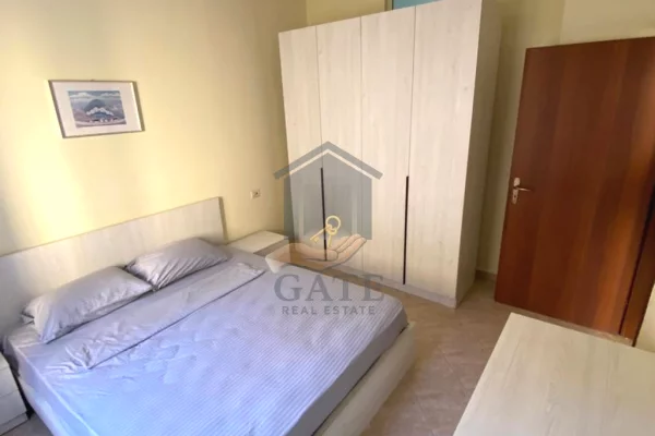 Shtepi me qera 1+1 ne Durres - 250 Euro