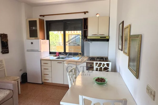 Shtepi ne shitje Apartament ne Durres, 1+1, Mobilimi E mobiluar, Pagesa 115,000  Euro.