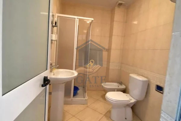 Appartamento in affitto a Durazzo 1+1, Arredato