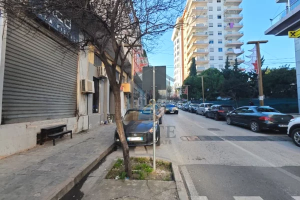 Shtepi ne shitje Apartament ne Durres, 1+1, Mobilimi E mobiluar, Pagesa 93,000  Euro.