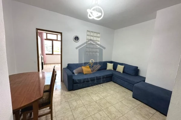 Shtepi ne shitje Apartament ne Durres, 1+1, Mobilimi E mobiluar, Pagesa 70,000  Euro.