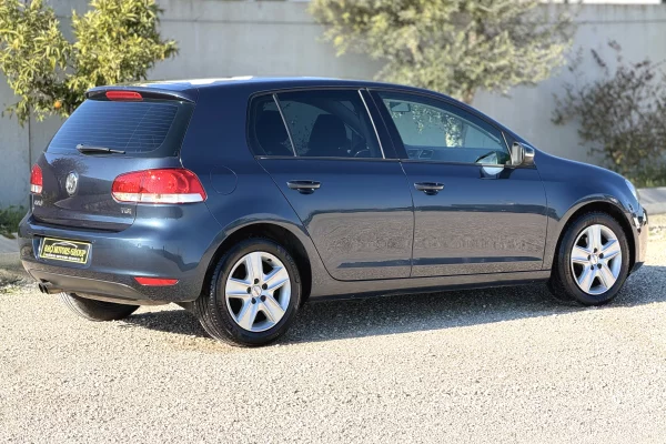 Cars for sale in Durres, Volkswagen, 2010 Diesel,Kambio Automatik Payment 6,800,000  Leke.