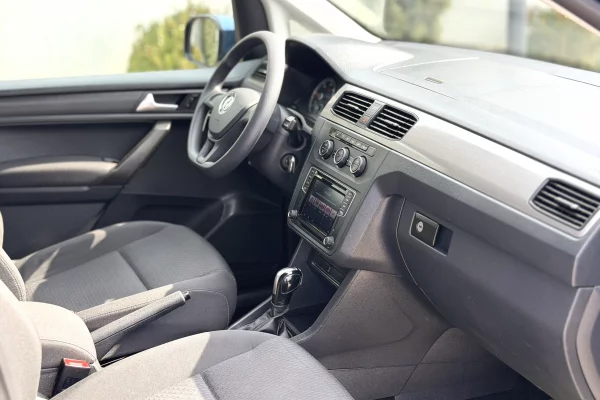 Makina ne shitje ne Durres, Volkswagen, 2020 Diesel,Kambio Automatik Pagesa 1,500,000  Leke.