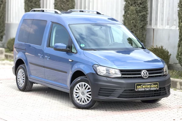 Makina ne shitje ne Durres, Volkswagen, 2020 Diesel,Kambio Automatik Pagesa 1,500,000  Leke.